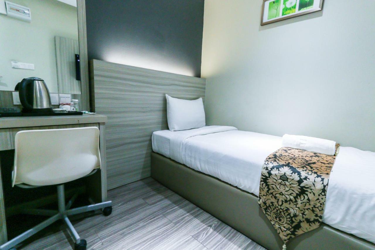 Hotel 99 Kepong Куала-Лумпур Екстер'єр фото